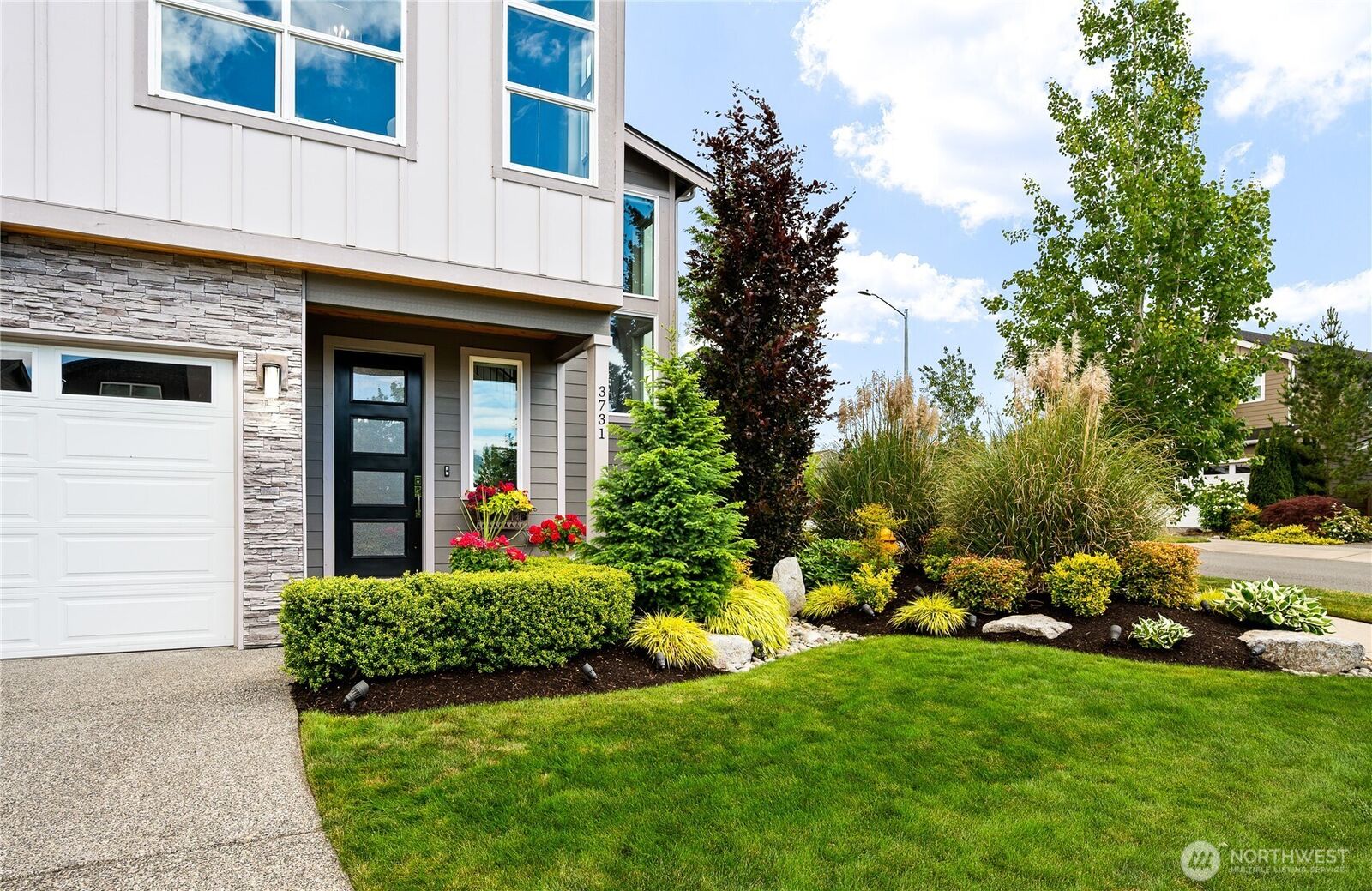 Property Photo:  3731  82nd Dr  NE  WA 98270 