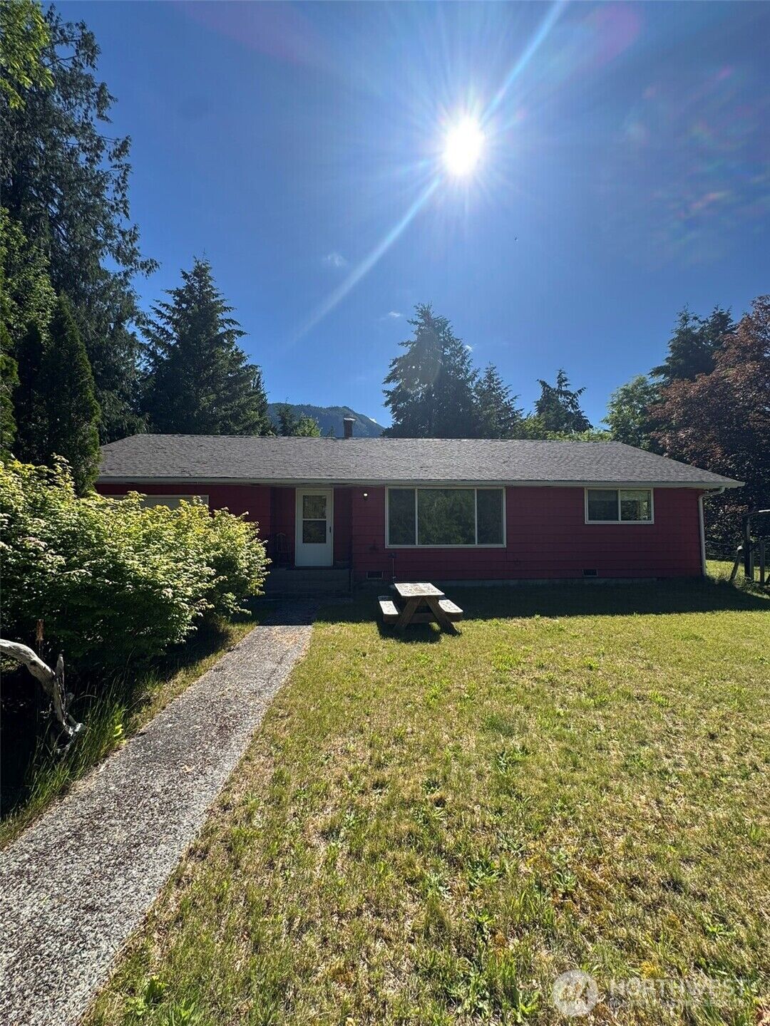 Property Photo: 660 Commercial Avenue WA 98241