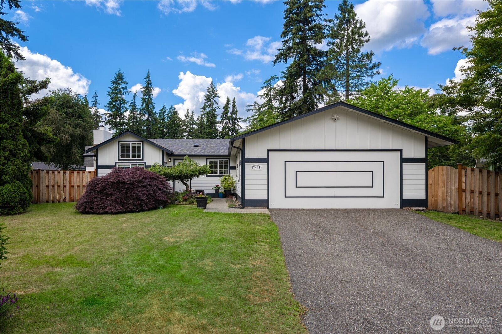 Property Photo: 17416 SE 266th Place WA 98042