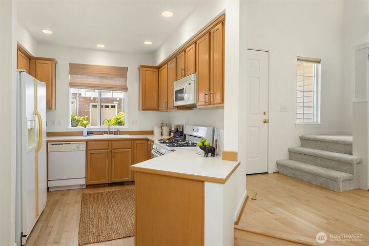 Property Photo: 15428 135th Place NE 36B WA 98072