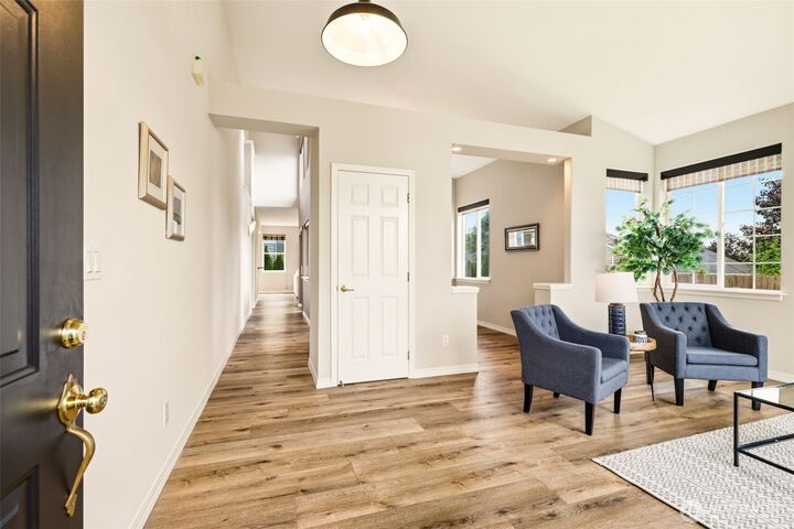 Property Photo:  26826  118th Court SE  WA 98030 