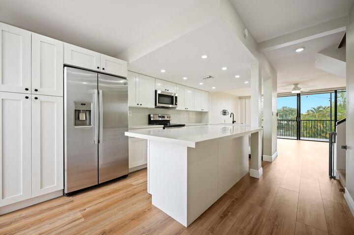 Property Photo:  2800 SW 87th Avenue 1111  FL 33328 