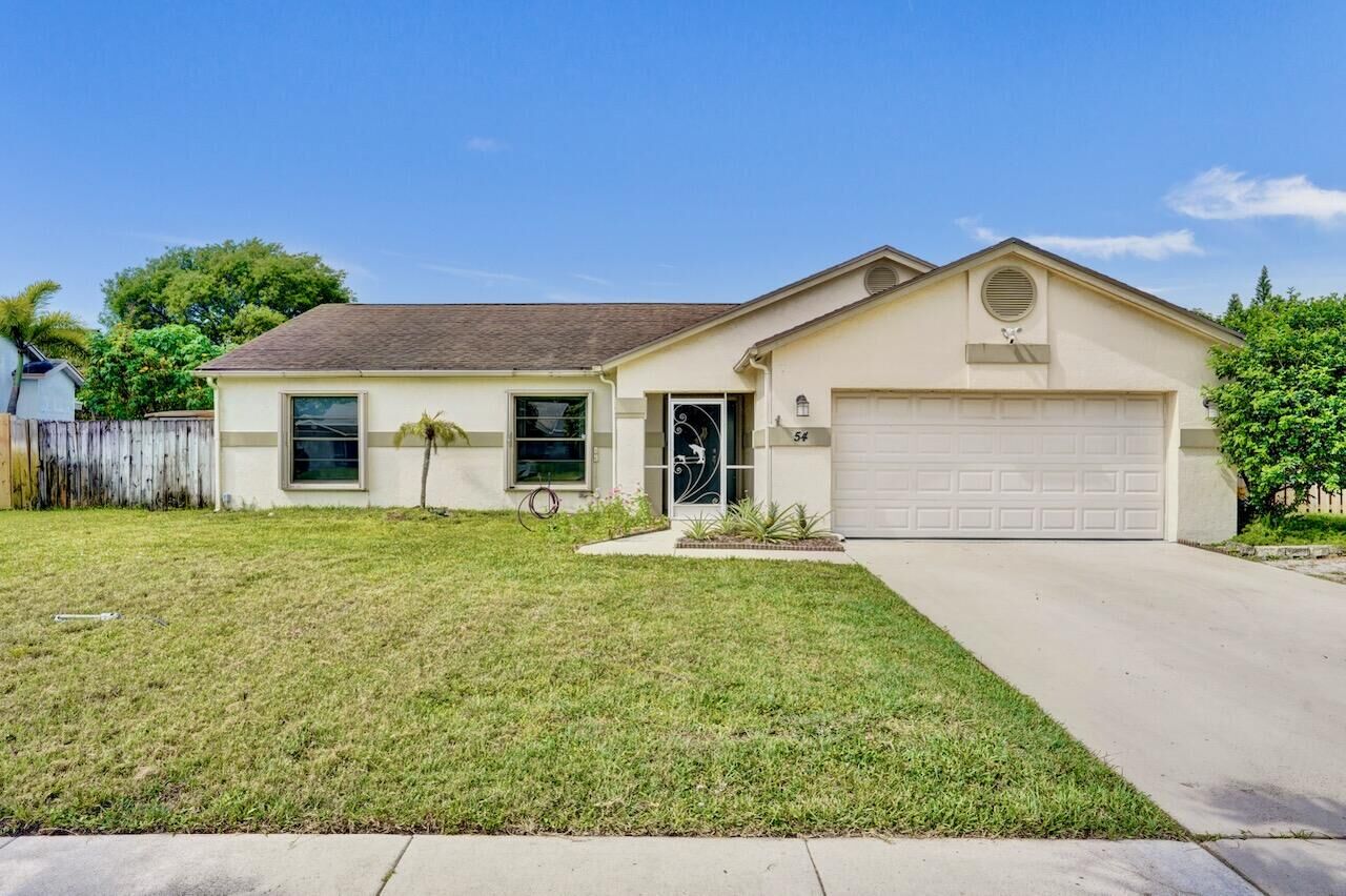 Property Photo: 54 Cedar Circle FL 33436