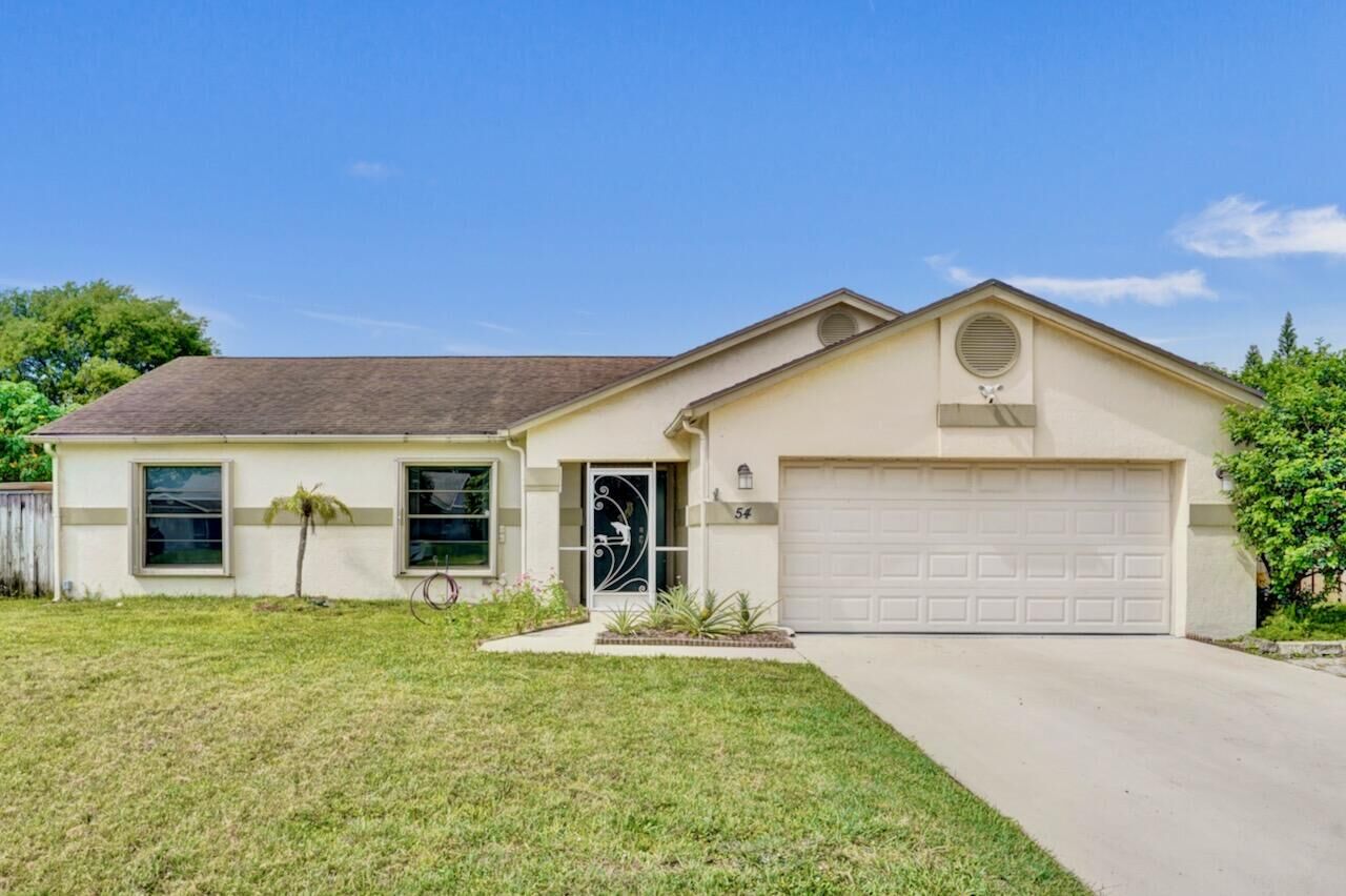 Property Photo: 54 Cedar Circle FL 33436