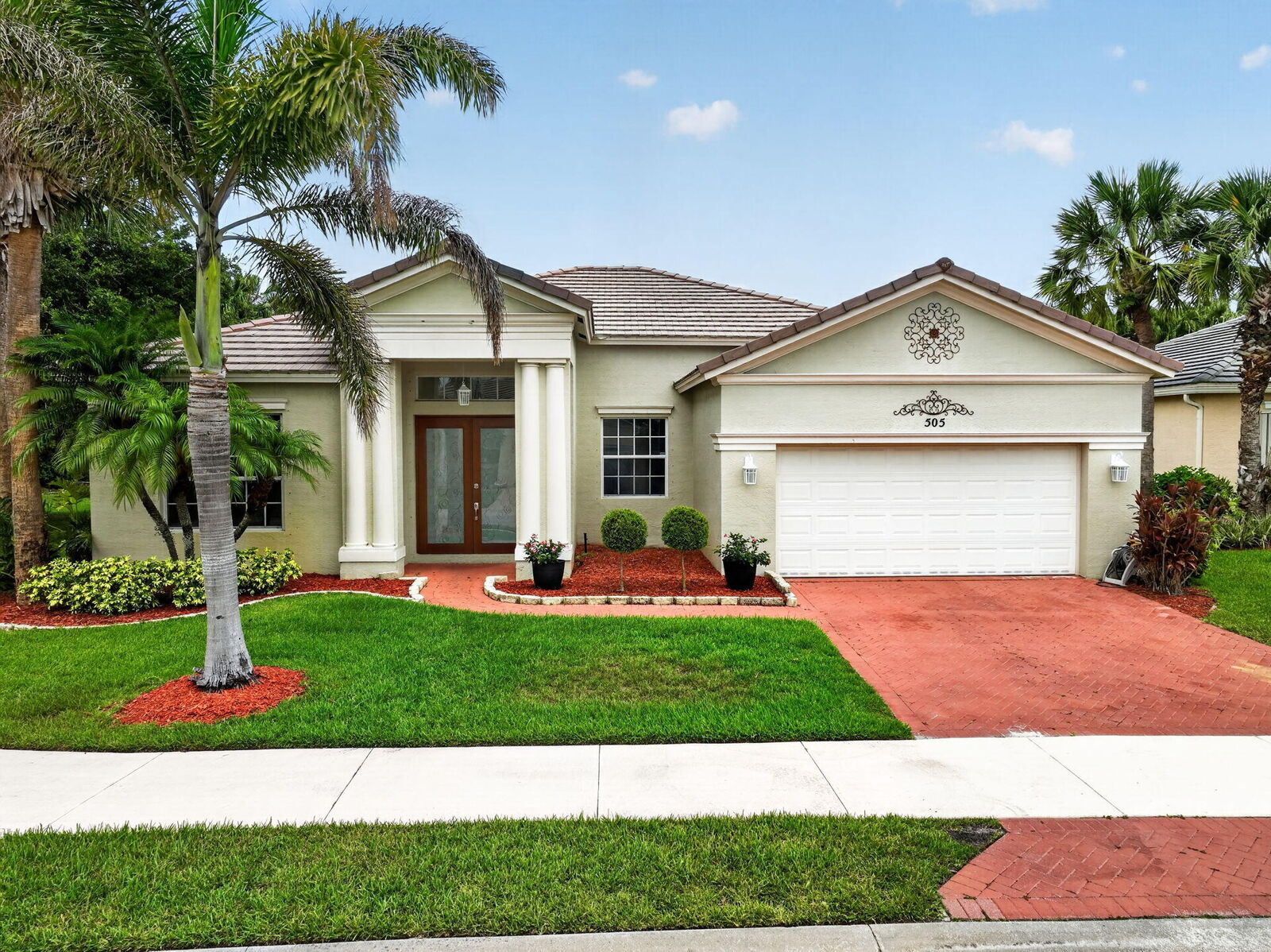 Property Photo: 505 SW Lake Manatee Way FL 34986
