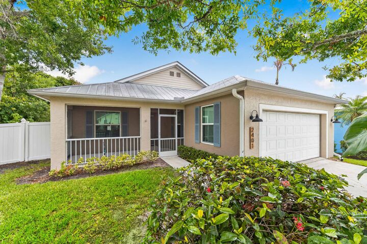 Property Photo: 2401 SW Estella Terrace FL 34990