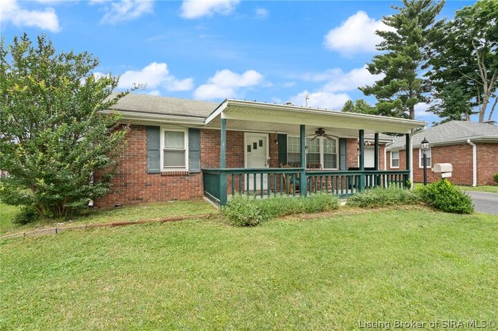 Property Photo:  2115 Gary Drive  IN 47150 