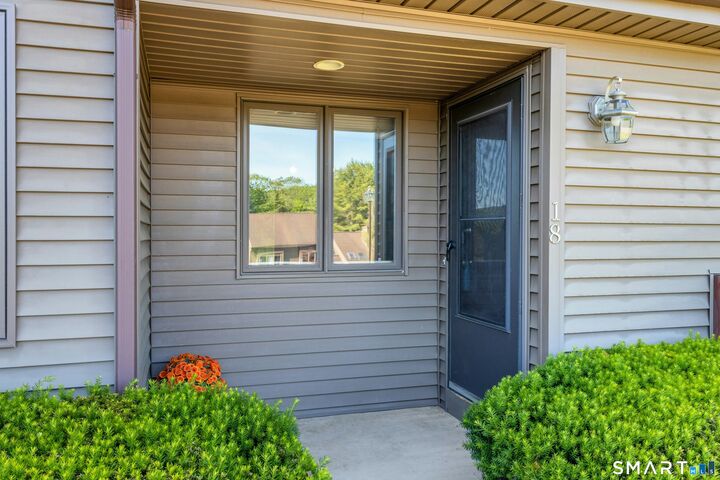 Property Photo: 18 Twin Oaks 18 CT 06776