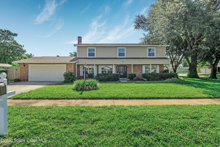 Property Photo:  1627 Candle Court  FL 32796 