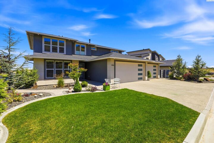 Property Photo: 1846 Somers Ln WA 99352