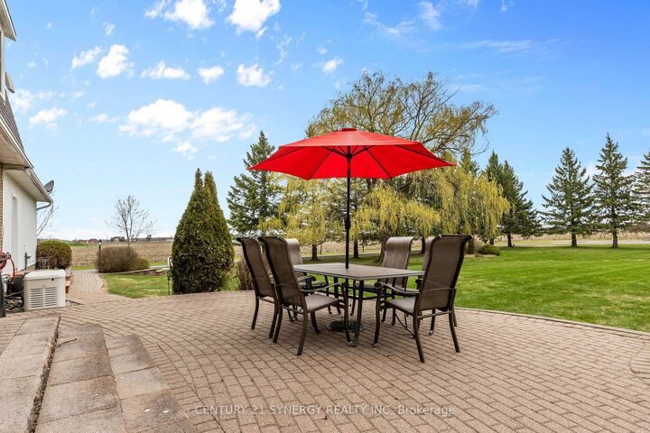 Property Photo:  183 Hamilton Road  ON K4R 1E5 