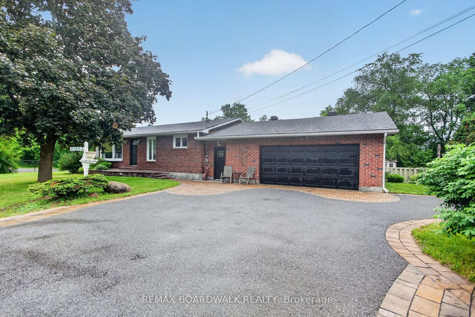 Property Photo: 6963 Marco Street ON K4P 1C4