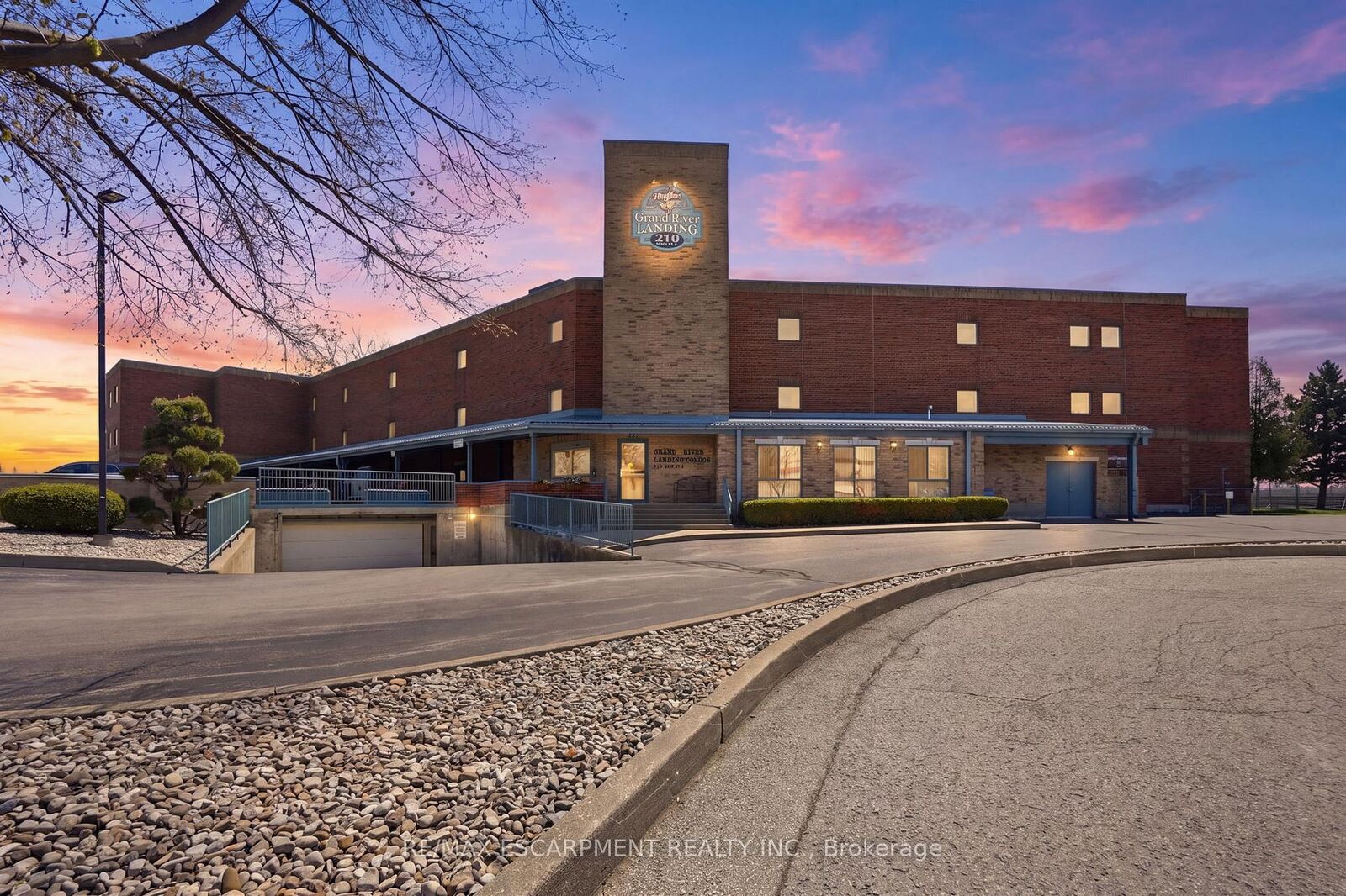 Property Photo: 210 Main Street E 202 ON N1A 3G7