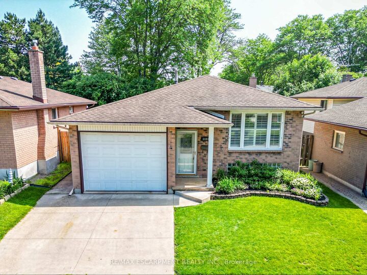 6444 Armstrong Drive — photo 1