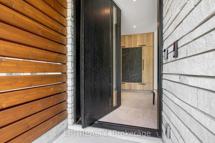 Property Photo: 322 Perrier Avenue ON K1L 5C7