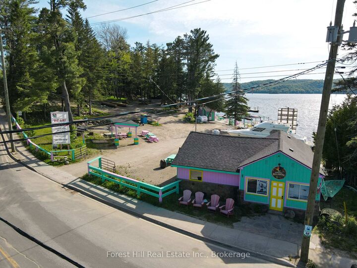 1092 Main Street — photo 1
