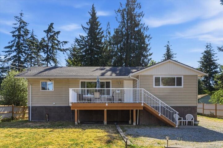 2128 Thomas Park Dr — photo 1