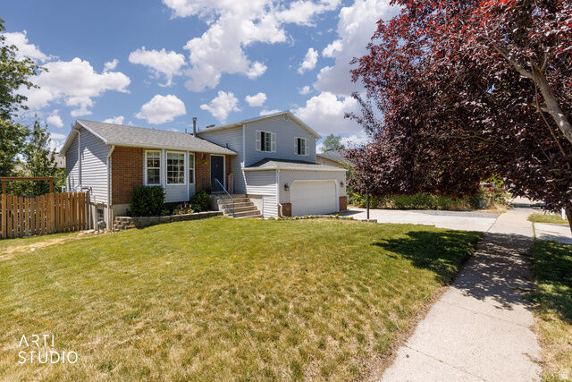 Property Photo:  1122 E 2400 N  UT 84040 