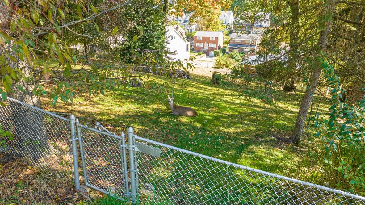Property Photo:  0-A Seward St  PA 15211 
