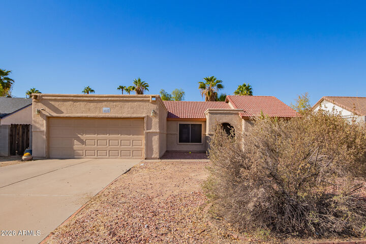 Property Photo: 10096 N 63rd Avenue AZ 85302