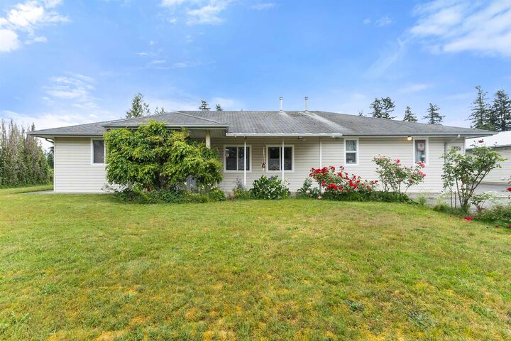 1446 Townline Road — photo 1