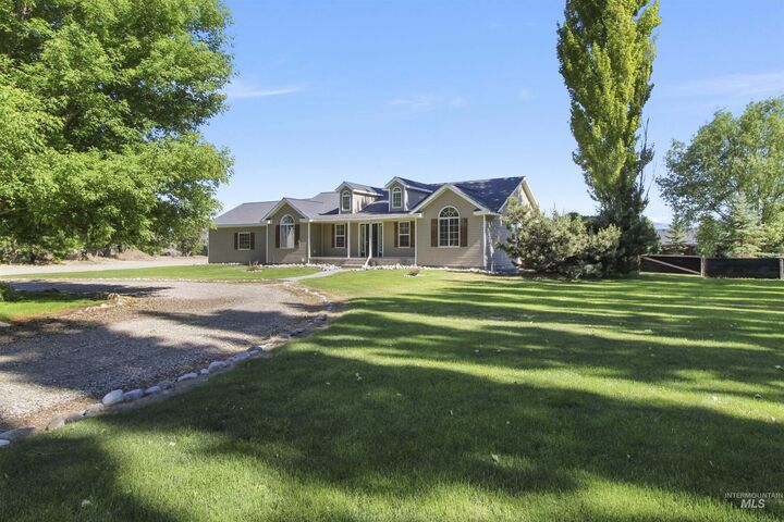 Property Photo:  540 S 450 W  ID 83336 