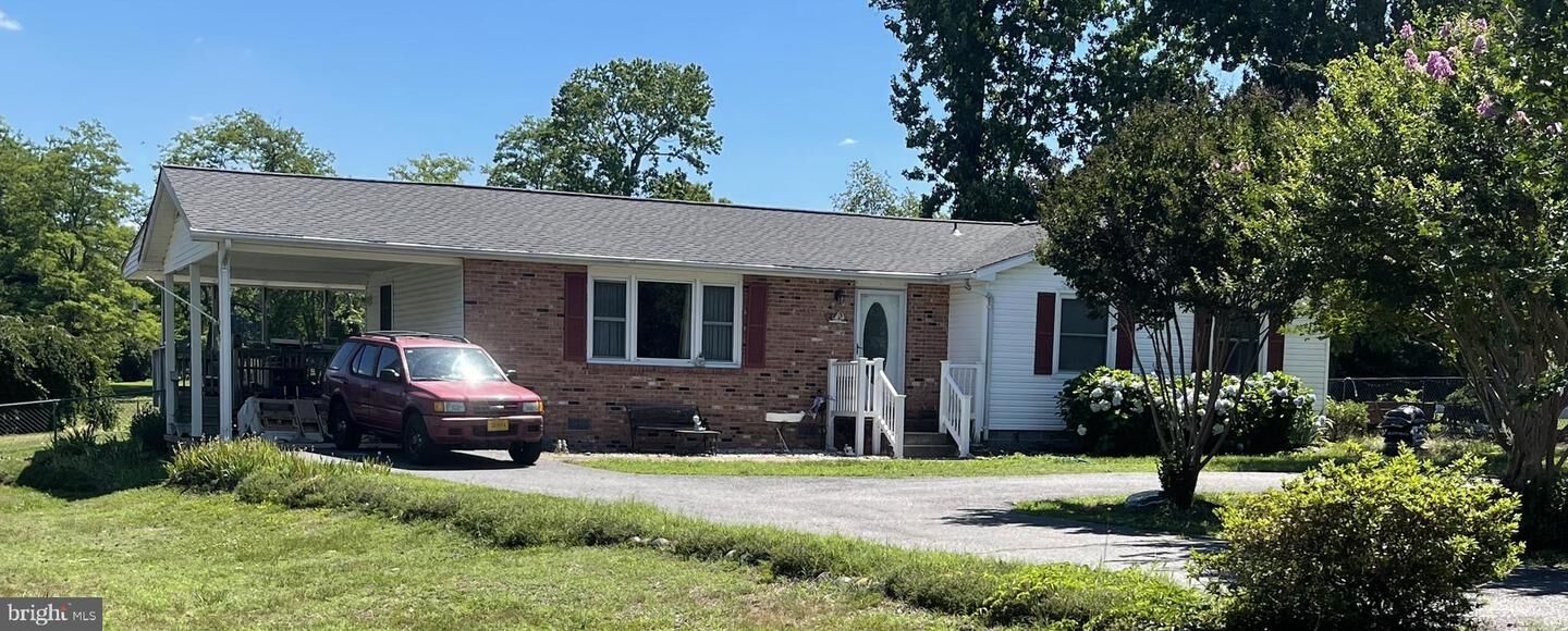 Property Photo: 175 Blackwell Road VA 22443