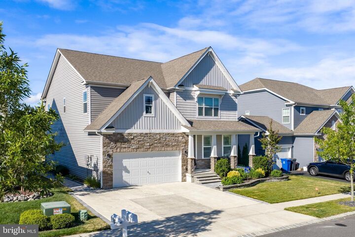 Property Photo:  51 Ashburn Avenue  NJ 08050 