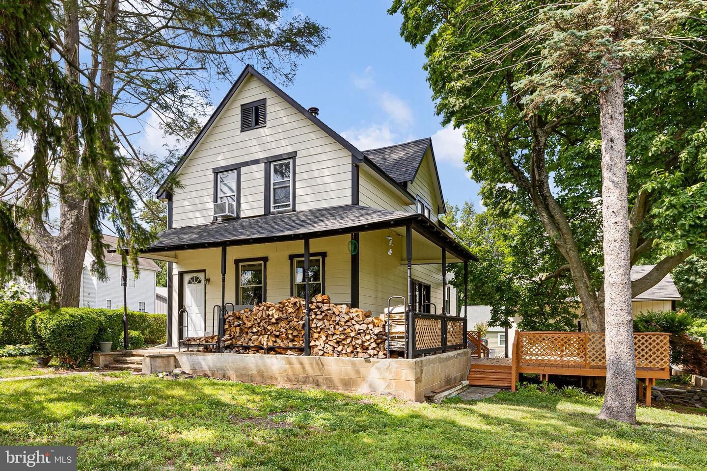 Property Photo:  2415 Cedar Avenue  DE 19808 