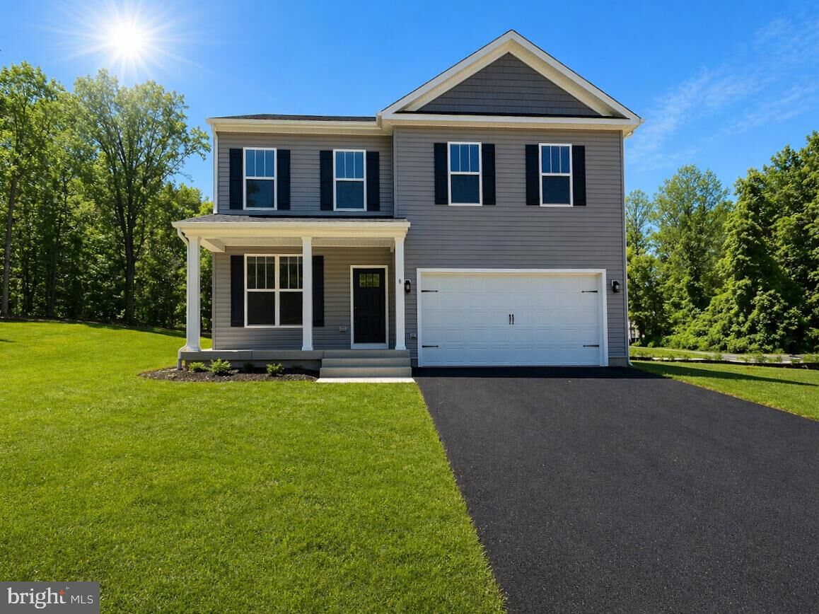 Property Photo: 8 William And Mary Lane VA 22554
