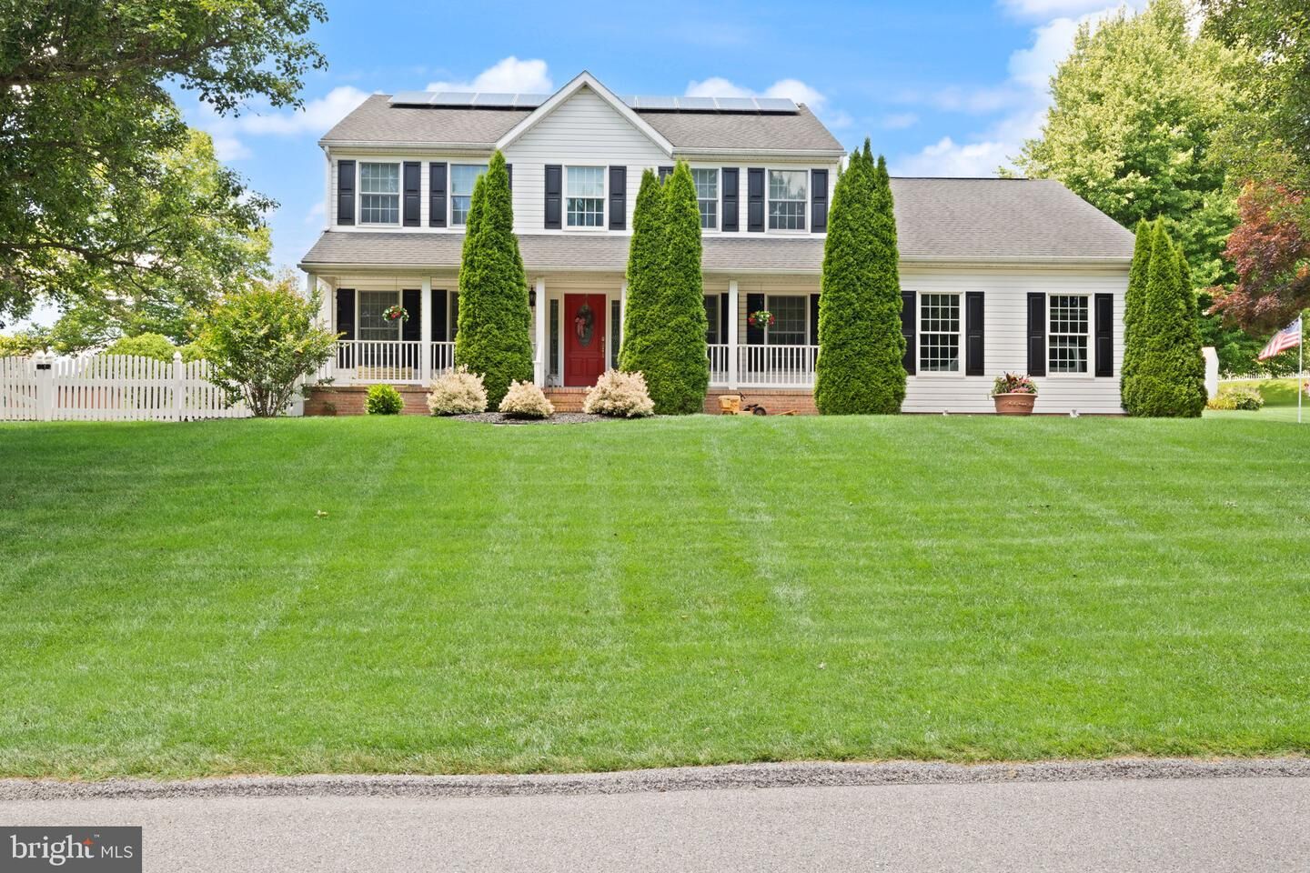 Property Photo:  208 Summers Lane  PA 17349 