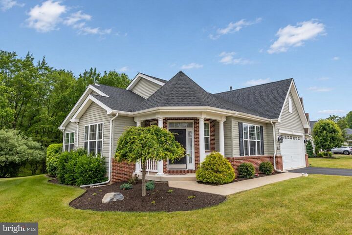 Property Photo:  1166 Creekside Lane  PA 18951 