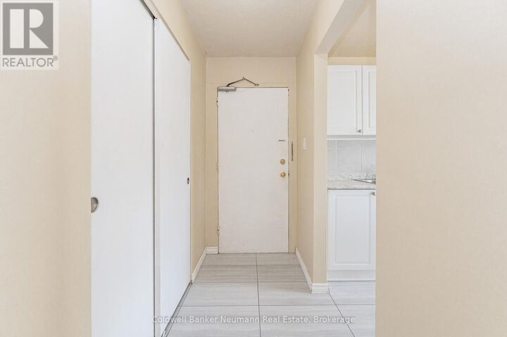 Property Photo: 10 Glenbrook Drive ON N1E 1A9
