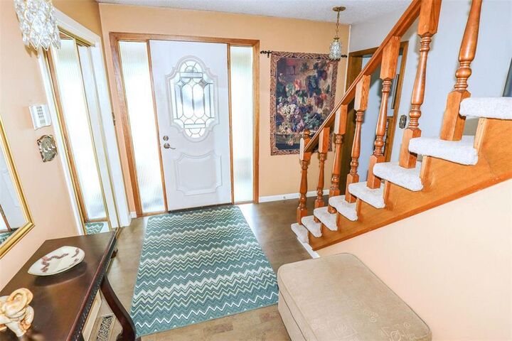 Property Photo: 2164 Grant Avenue MB R3P 0T9