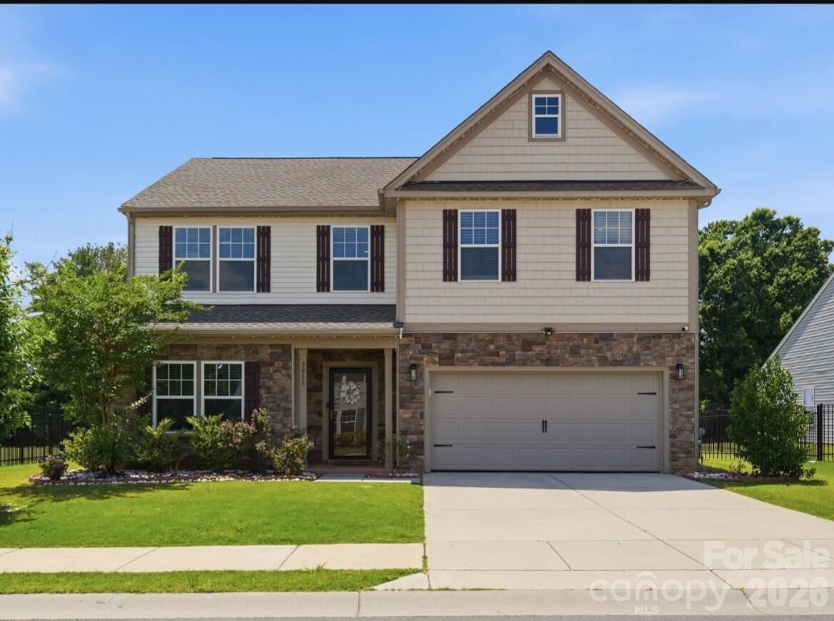 Property Photo:  2018 Creeks Landing Drive  NC 28110 
