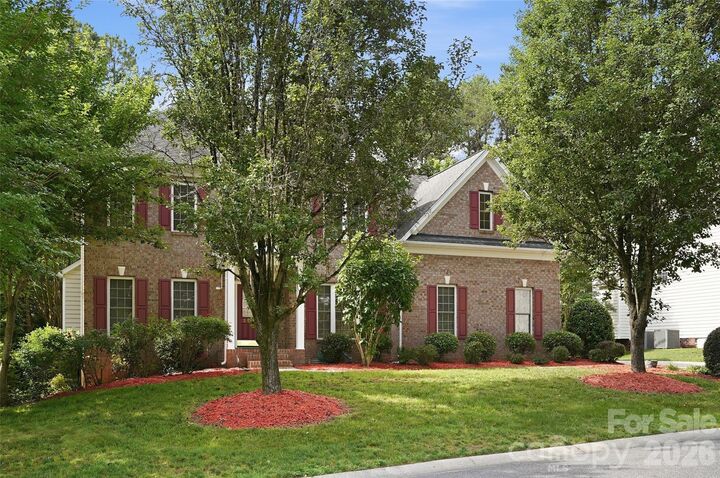Property Photo: 2940 Shady Reach Lane NC 28214