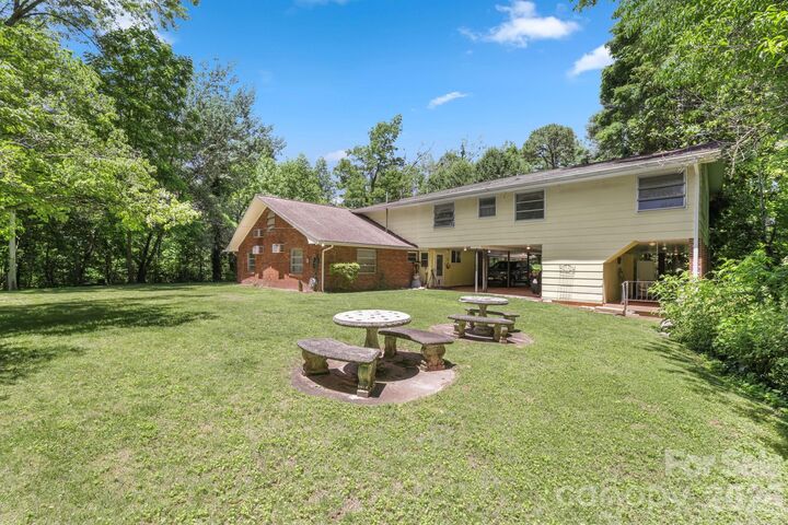 Property Photo:  3324 Hwy 28 Road S  NC 28713 