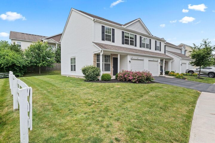 Property Photo:  5467 Albany Terrace Way  OH 43081 