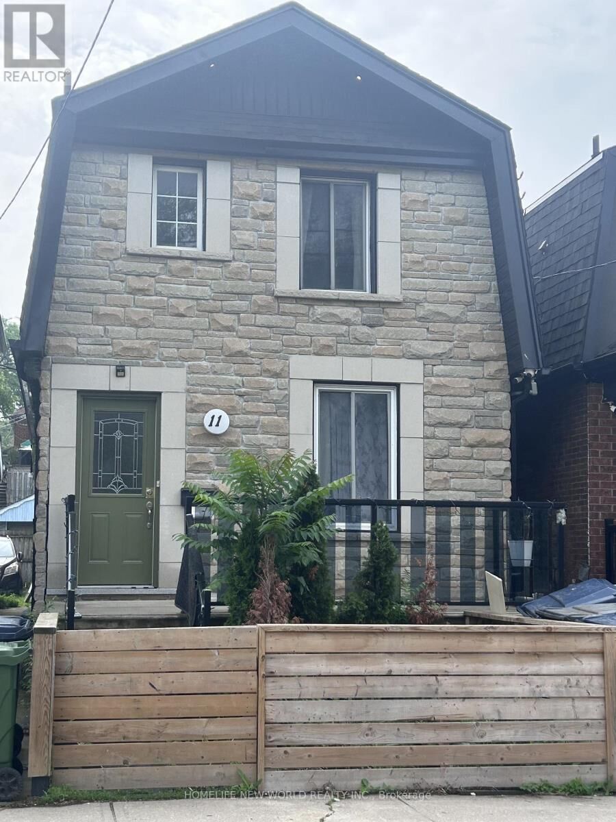 Property Photo:  11 Humber Boulevard Upper  ON M6N 2H7 