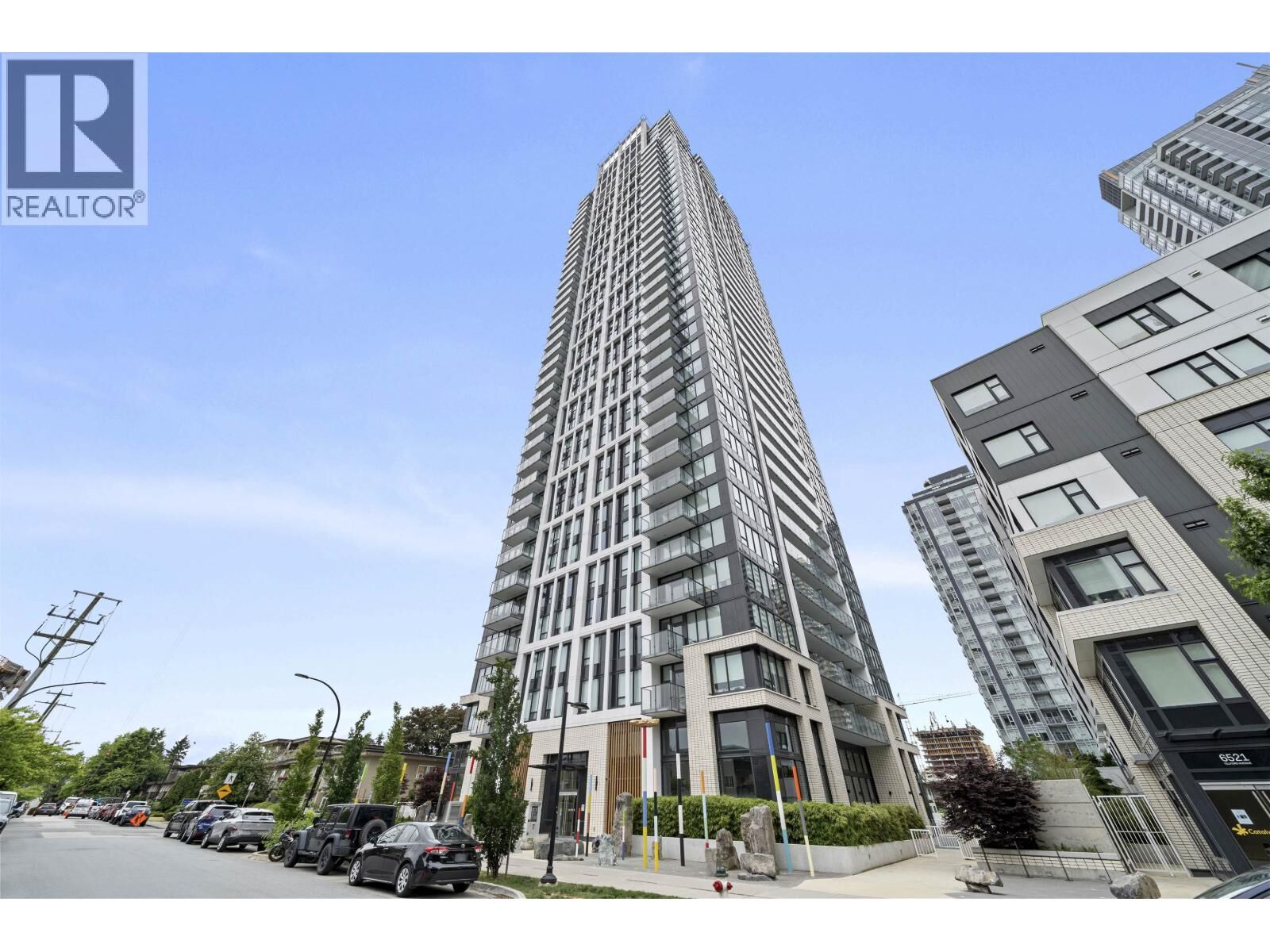 Property Photo: 6537 Telford Avenue 903 BC V5H 0K9