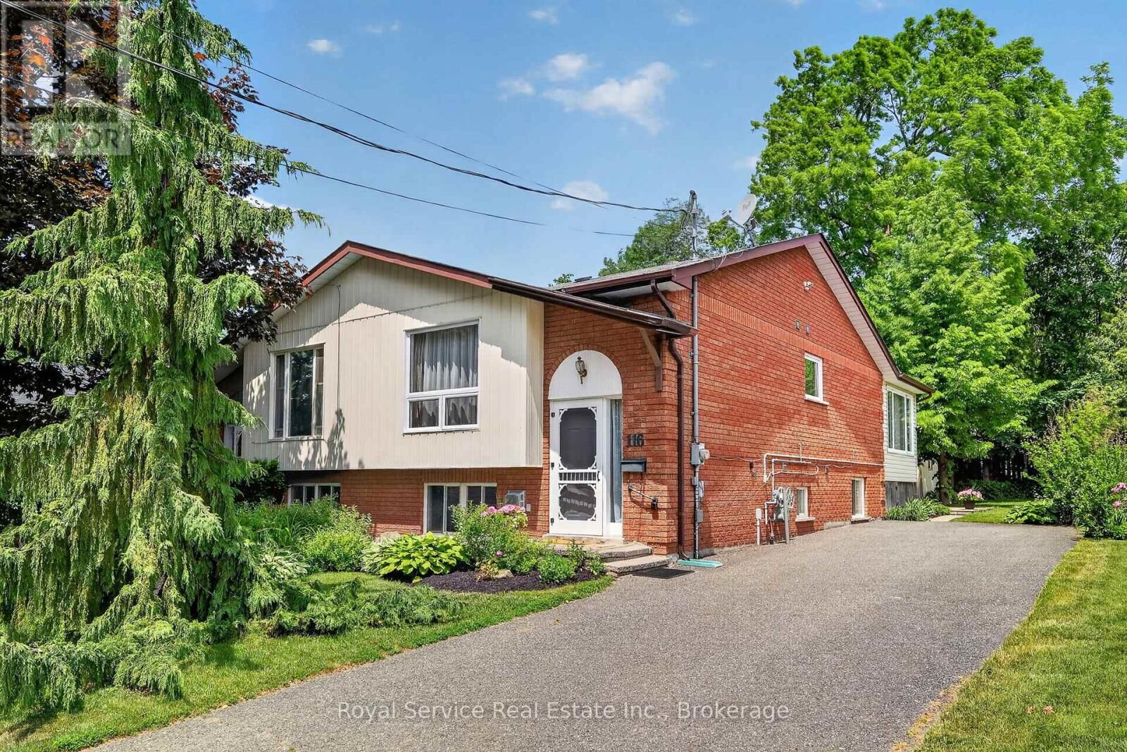 Property Photo:  116 James Street East  ON K9A 1H3 