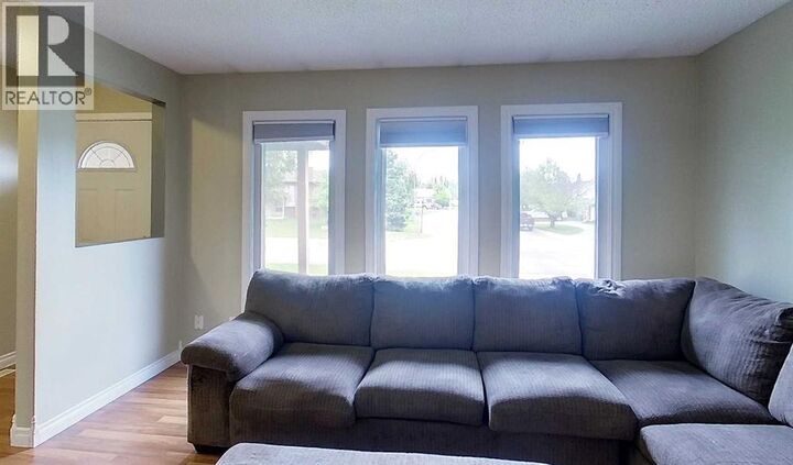Property Photo:  5415 15 Avenue  AB T7E 1H3 