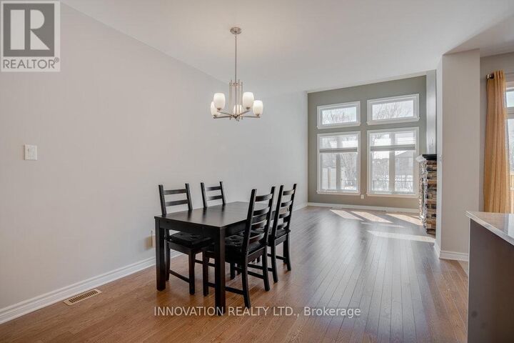 Property Photo:  164 Larimar Circle  ON K1X 0B6 