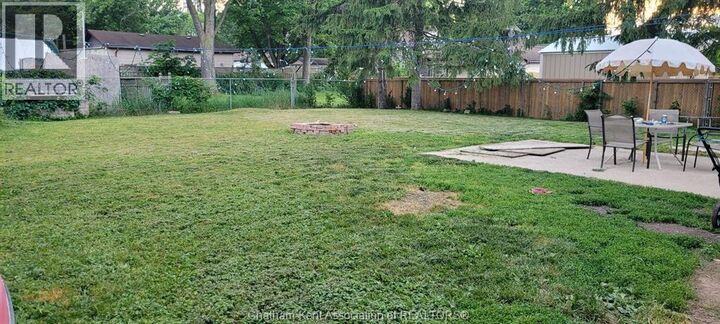 Property Photo:  23652 Kent Bridge Road  ON N0P 1V0 