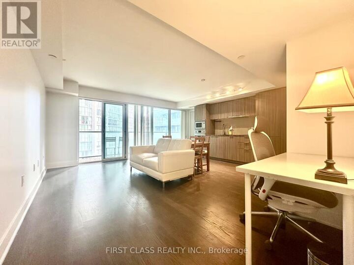 Property Photo:  955 Bay Street 527  ON M5S 0C6 