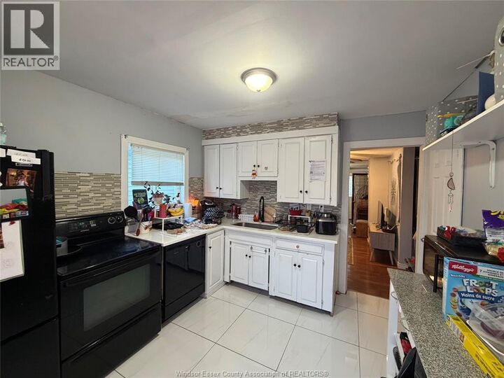 Property Photo:  1226 High Street  ON N8Y 4B2 