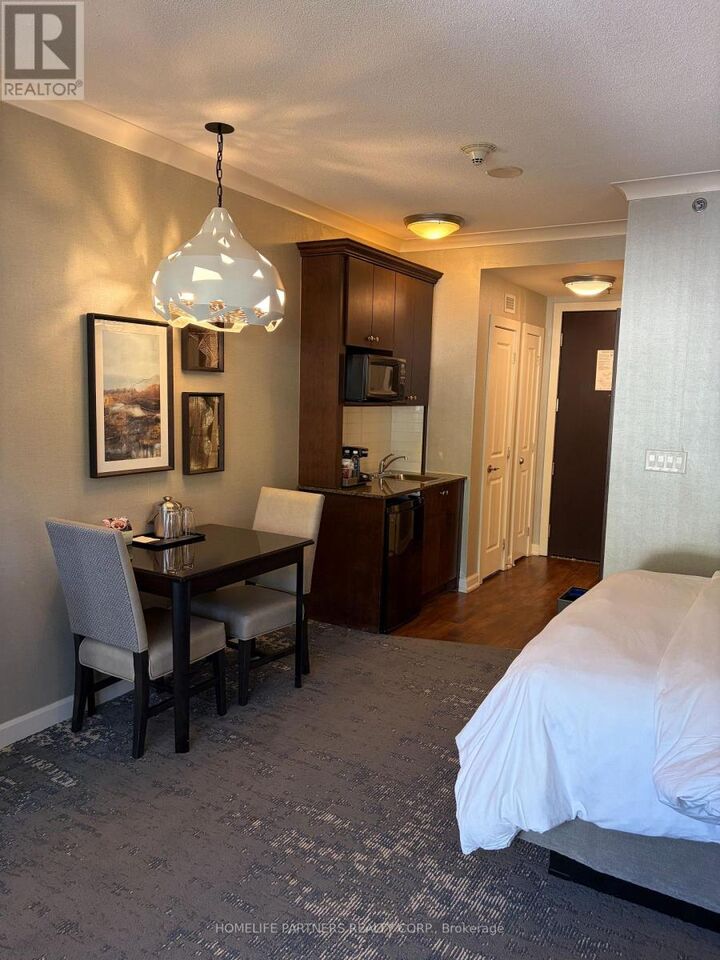 Property Photo:  220 Gord Canning Drive 311  ON L9Y 0V9 