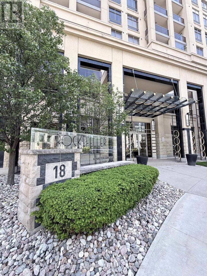 Property Photo:  18 Kenaston Gardens 1203  ON M2K 3C7 