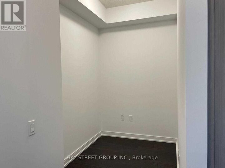Property Photo:  8 Nanahi Way  ON L4Z 0C6 