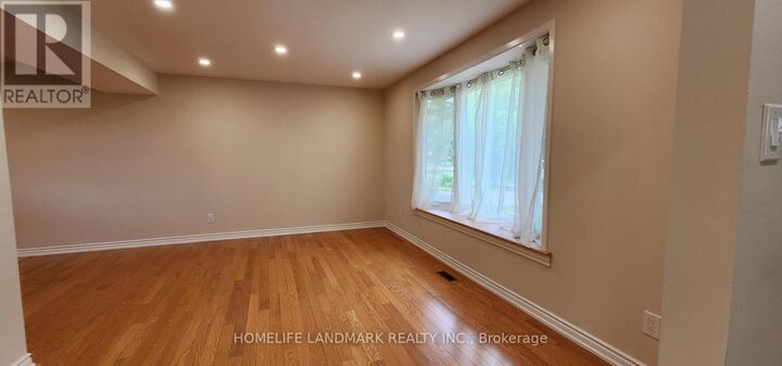 Property Photo:  69 Cherrystone Drive  ON M2H 1S2 